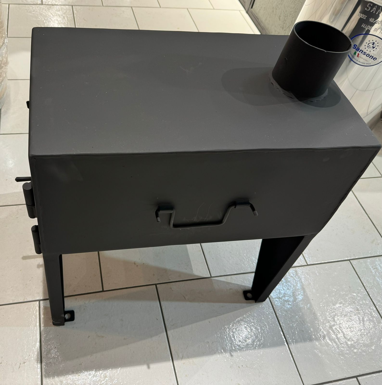 картинка Буржуйка армейская (прямоугольная) от магазина Мангалторг