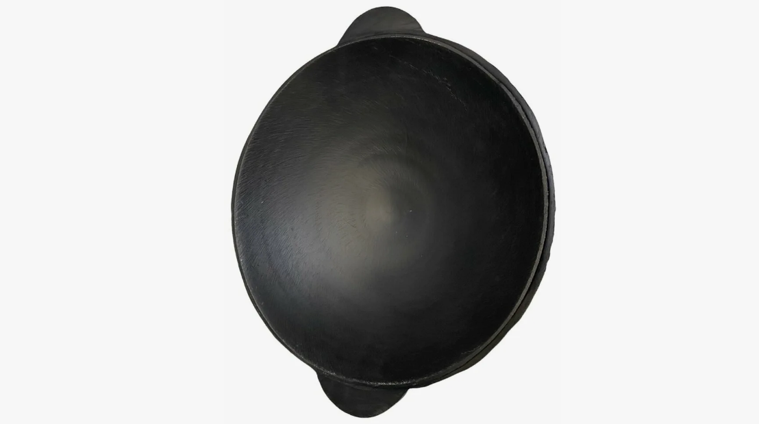 картинка Садж узбекский чугунный 40см от магазина Мангалторг