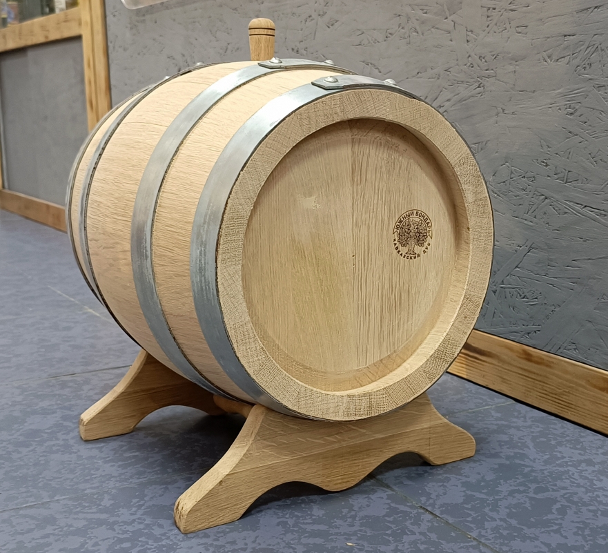 картинка Бочка дубовая  30 л (средний обжиг) "Южный Бондарь" от магазина Мангалторг