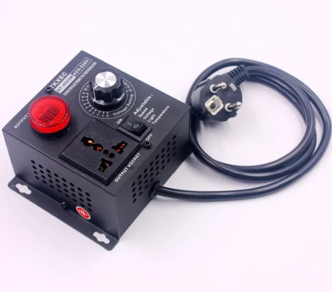 картинка Регулятор напряжения 4 кВт с дисплеем от магазина Мангалторг